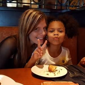 Meet your Posher, Lori a.